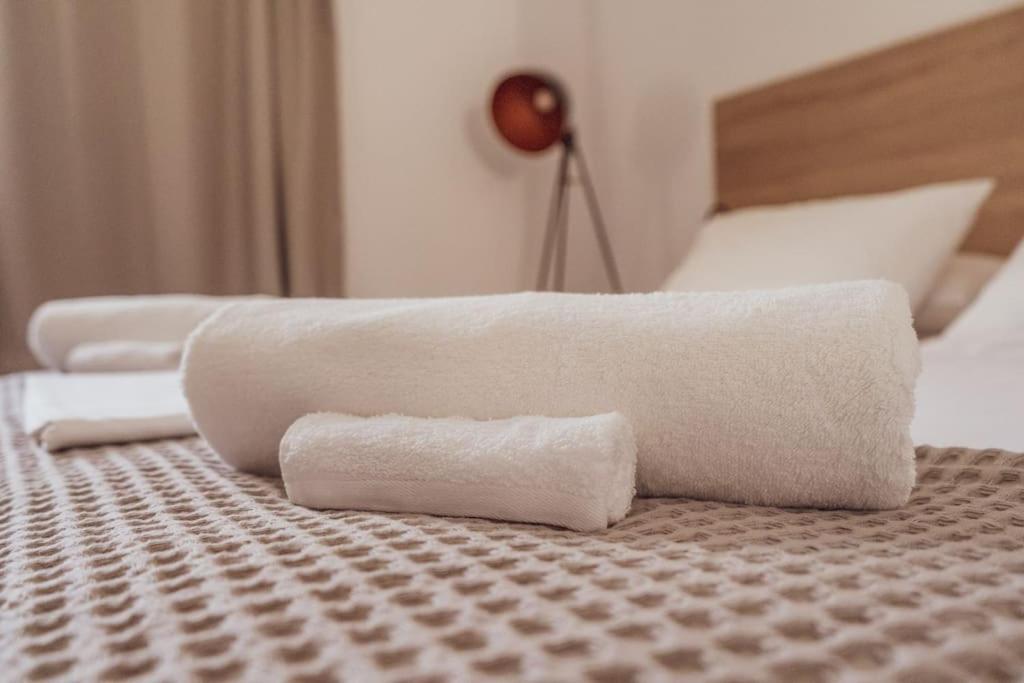 Sunny Downtown Appartment A/C Wifi C1 كاندية المظهر الخارجي الصورة